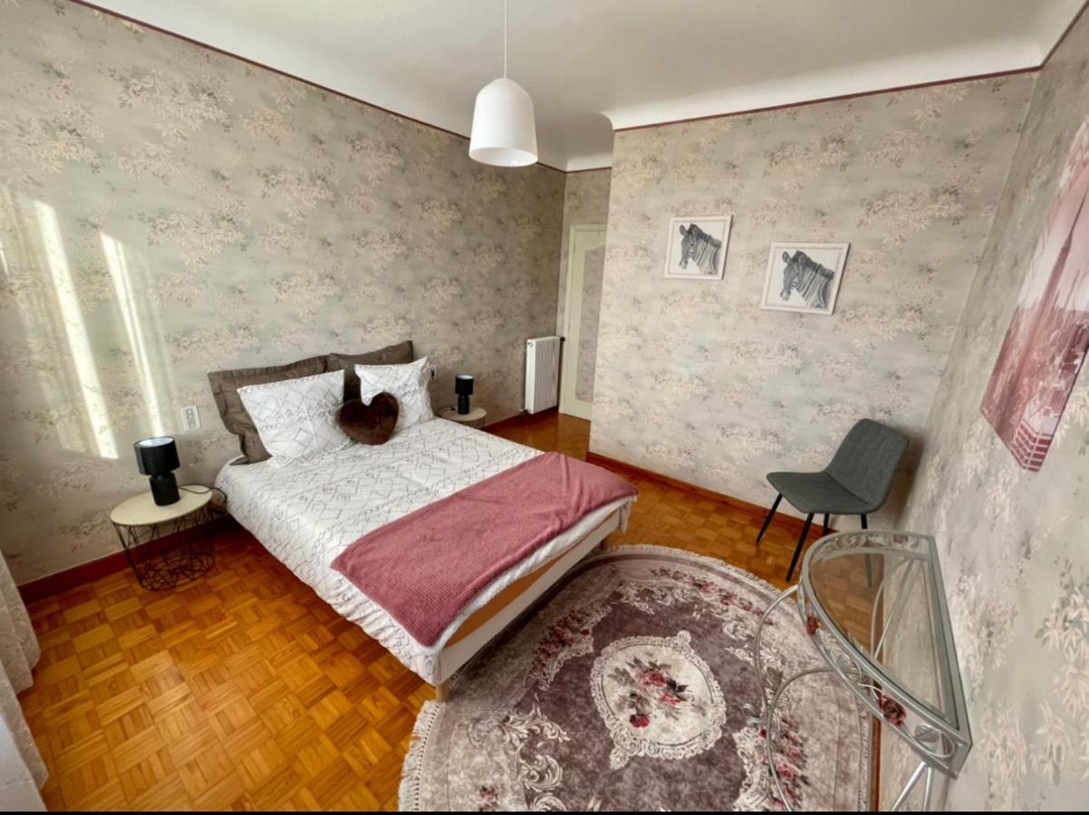 קסטרה Tres Grand Appartement A 10 Min A Pied Du Centre מראה חיצוני תמונה